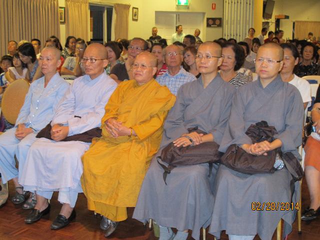 Buổi Chiếu Phim Tại Halls, Perth, Úc Châu Được Thành Công Viên Mãn