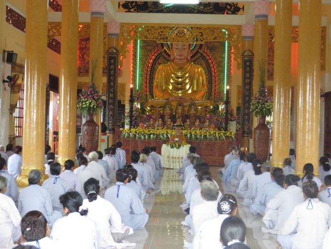 Tiền Giang: Hoành tráng đêm phóng đăng tại chùa Nam AnTiền Giang: Hoành tráng đêm phóng đăng tại chùa Nam An