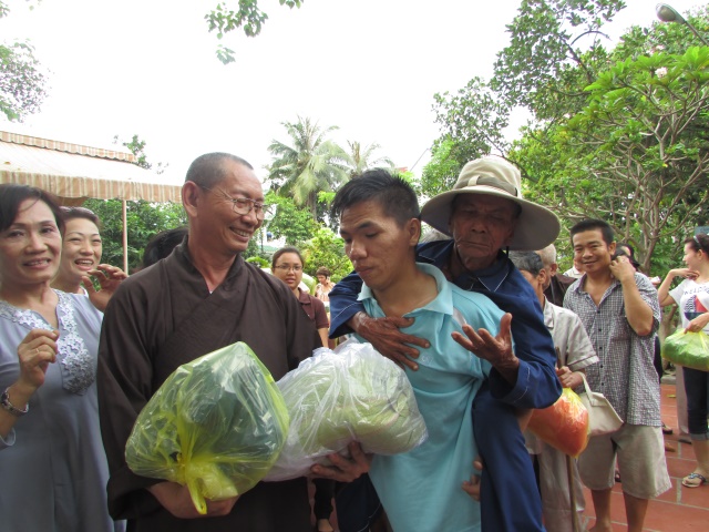 Có một ngôi chùa vì những người mù lòa