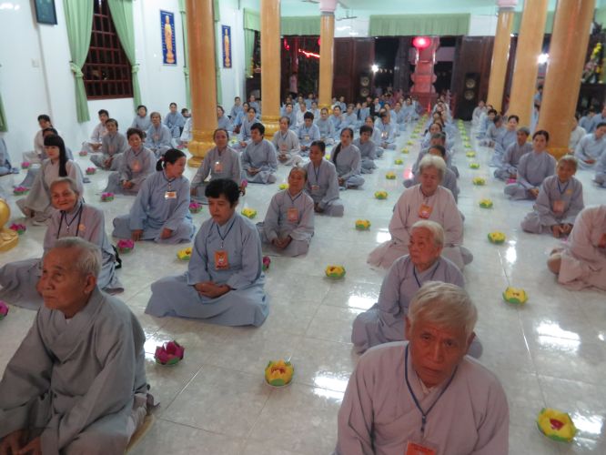Tiền Giang: Hoành tráng đêm phóng đăng tại chùa Nam AnTiền Giang: Hoành tráng đêm phóng đăng tại chùa Nam An