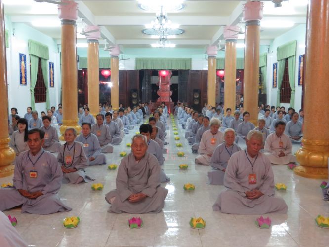 Tiền Giang: Hoành tráng đêm phóng đăng tại chùa Nam AnTiền Giang: Hoành tráng đêm phóng đăng tại chùa Nam An