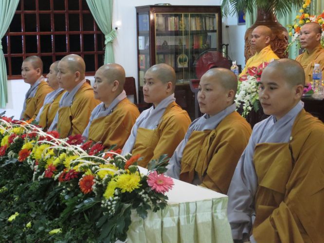 Tiền Giang: Hoành tráng đêm phóng đăng tại chùa Nam AnTiền Giang: Hoành tráng đêm phóng đăng tại chùa Nam An
