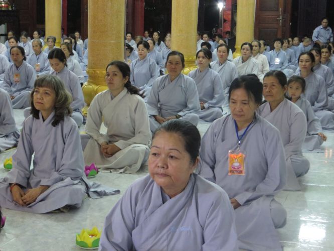 Tiền Giang: Hoành tráng đêm phóng đăng tại chùa Nam AnTiền Giang: Hoành tráng đêm phóng đăng tại chùa Nam An