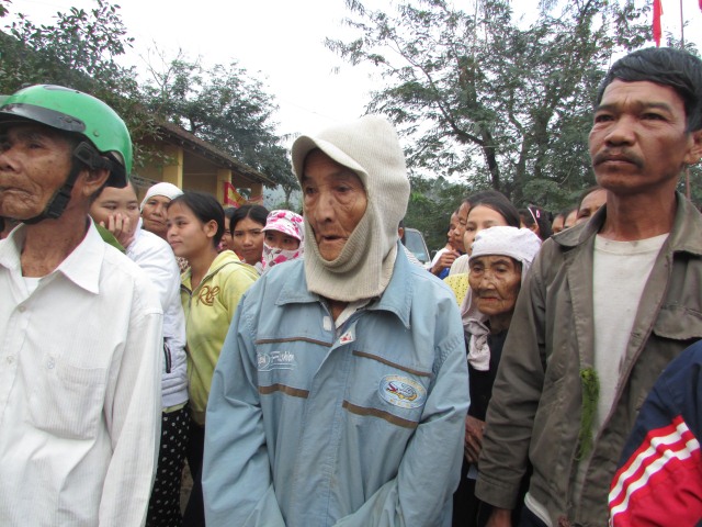 Quỹ Từ Thiện Đạo Phật Ngày Nay thực hiện chương trình “Quà tết yêu thương 2014”