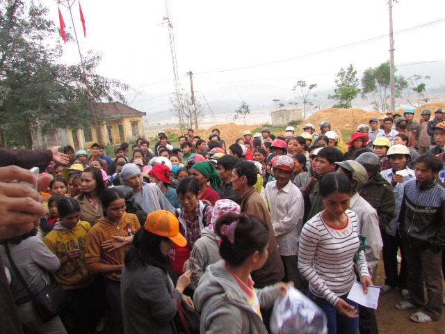 Quỹ Từ Thiện Đạo Phật Ngày Nay thực hiện chương trình “Quà tết yêu thương 2014”