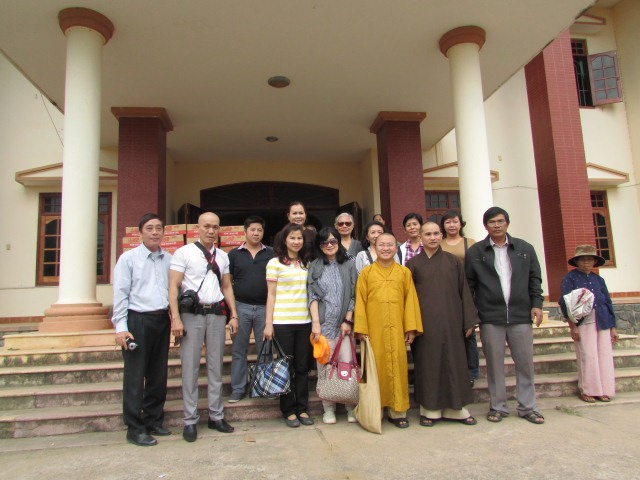Quỹ Từ Thiện Đạo Phật Ngày Nay thực hiện chương trình “Quà tết yêu thương 2014”