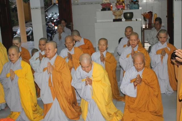 Hình Ảnh Lễ Cung Thỉnh Nhục Thân Cố Ni Trưởng Thích Nữ Như Nghĩa Nhập Kim Quan