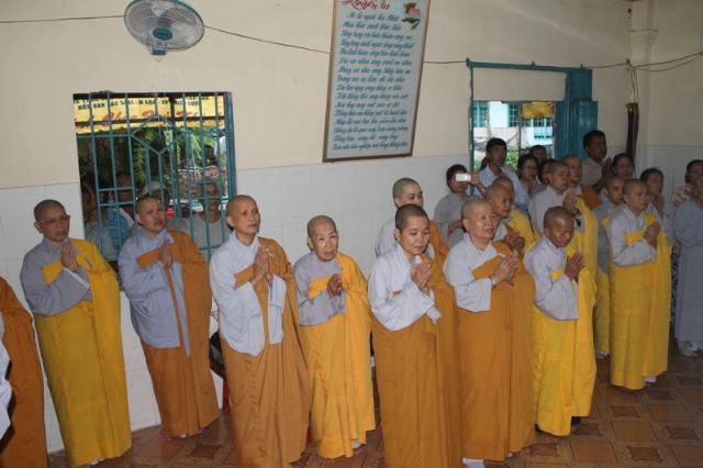 Hình Ảnh Lễ Cung Thỉnh Nhục Thân Cố Ni Trưởng Thích Nữ Như Nghĩa Nhập Kim Quan
