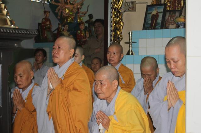 Hình Ảnh Lễ Cung Thỉnh Nhục Thân Cố Ni Trưởng Thích Nữ Như Nghĩa Nhập Kim Quan