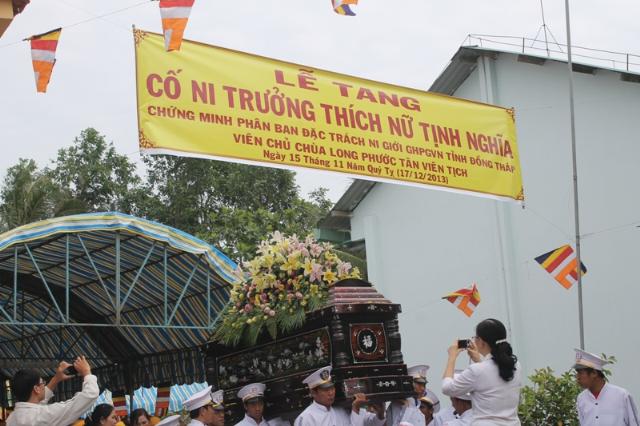 Đồng Tháp: Lễ Nhập Bảo Tháp Ni Trưởng Tịnh Nghĩa
