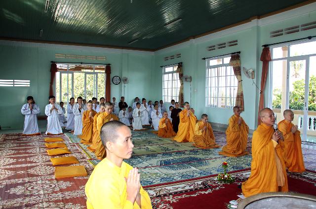 Tịnh Xá Ngọc Túc Khóa Tu Đầu Năm