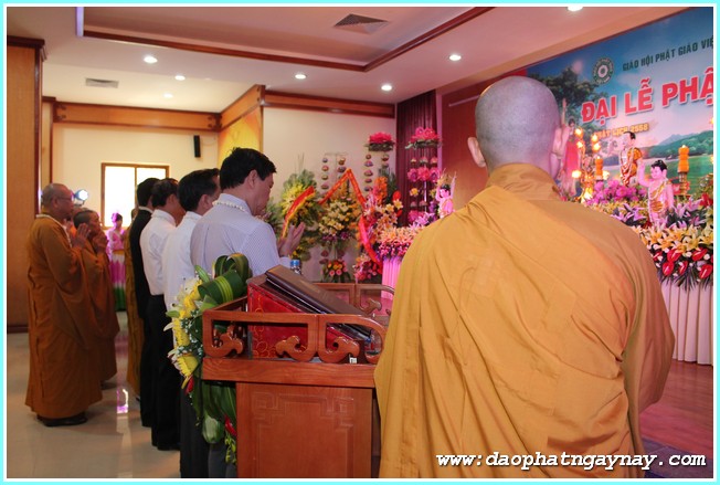 Hà Nội:  Đại lễ Phật Đản tại chùa Quán Sứ