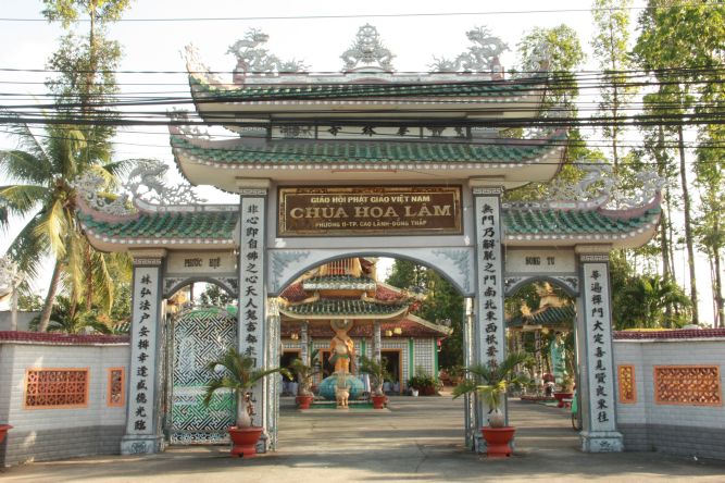 Đồng Tháp: Một ngày tu Bát quan trai nhiều ý nghĩa và an lạc