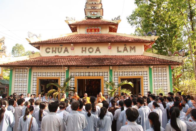 Đồng Tháp: Lễ phóng sanh tại khóa tu chùa Hoa Lâm