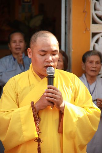 Đồng Tháp: Lễ phóng sanh tại khóa tu chùa Hoa Lâm
