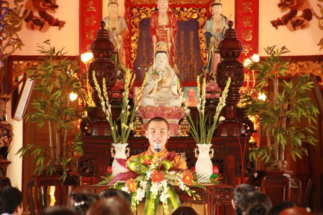 Đồng Tháp: Một ngày tu Bát quan trai nhiều ý nghĩa và an lạc