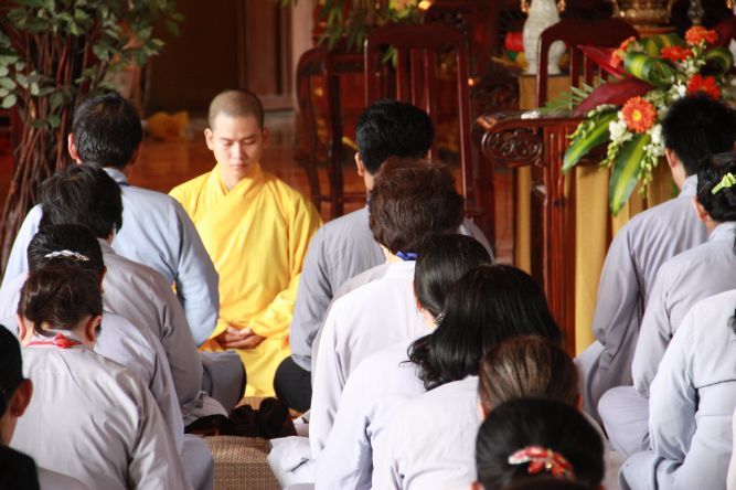 Đồng Tháp: Một ngày tu Bát quan trai nhiều ý nghĩa và an lạc