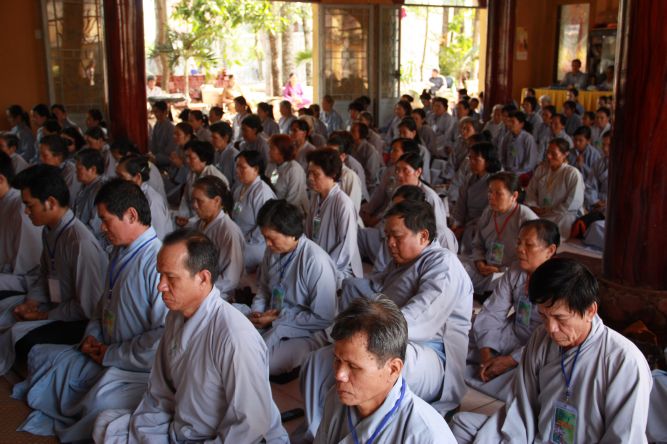 Đồng Tháp: Một ngày tu Bát quan trai nhiều ý nghĩa và an lạc