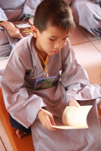 Đồng Tháp: Một ngày tu Bát quan trai nhiều ý nghĩa và an lạc