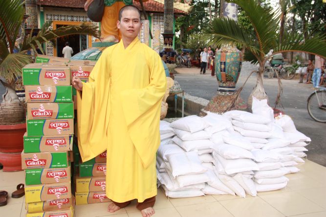 Đồng Tháp: Một ngày tu Bát quan trai nhiều ý nghĩa và an lạc