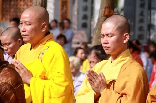 Đồng Tháp: Lễ an vị 19 tôn tượng đức Phật A Di Đà tại chùa Hoa Lâm