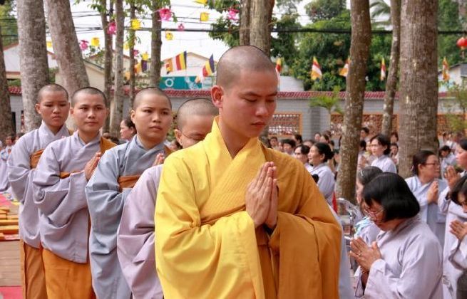 Đồng Tháp: Lễ an vị 19 tôn tượng đức Phật A Di Đà tại chùa Hoa Lâm