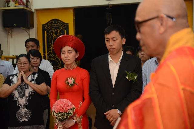 TP. HCM: Lễ cưới theo nghi thức nhà Phật tại chùa Huệ Quang