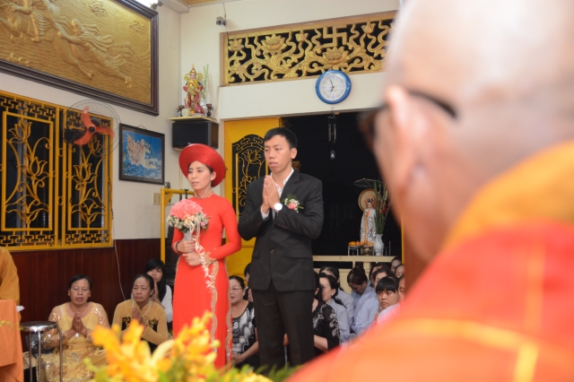 TP. HCM: Lễ cưới theo nghi thức nhà Phật tại chùa Huệ Quang