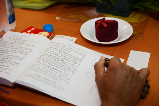 TP. HCM: Lễ cưới theo nghi thức nhà Phật tại chùa Huệ Quang