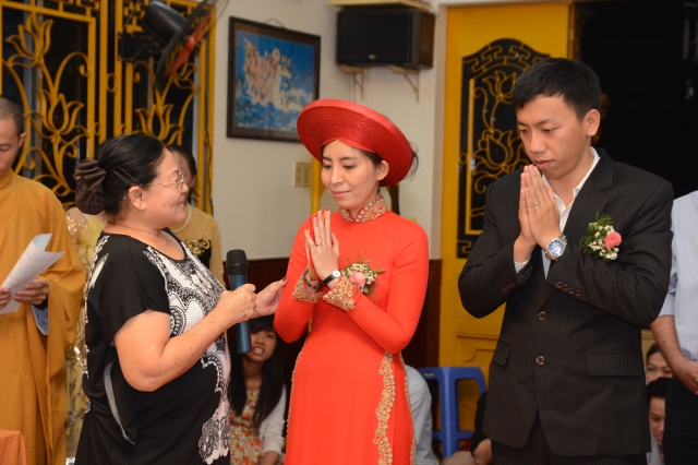 TP. HCM: Lễ cưới theo nghi thức nhà Phật tại chùa Huệ Quang