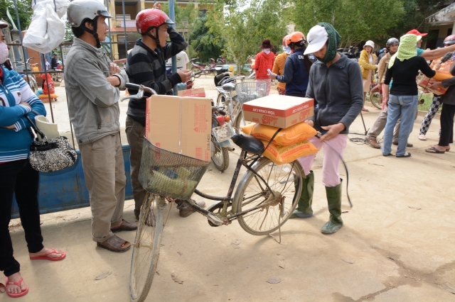 Quỹ Từ Thiện ĐPNN cứu trợ cho đồng bào miền Trung đợt 3