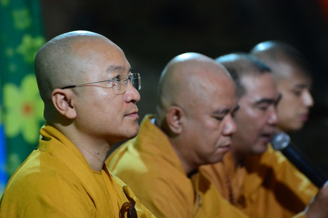 Chùm ảnh: Lễ đón giao thừa Giáp Ngọ 2014 tại chùa Giác Ngộ
