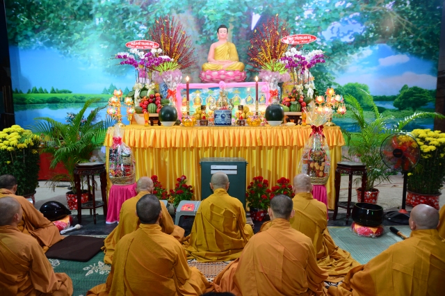 Chùm ảnh: Lễ đón giao thừa Giáp Ngọ 2014 tại chùa Giác Ngộ