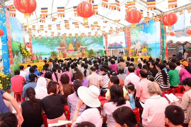 Chùa Giác Ngộ tổ chức tiệc chay gây quỹ xây dựng chùa giai đoạn 2