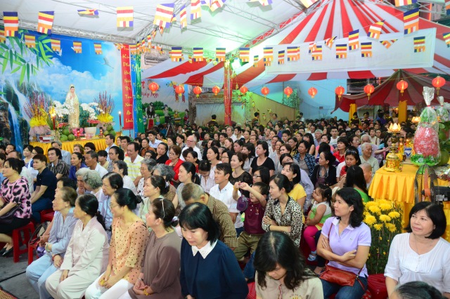 Chùa Giác Ngộ tổ chức tiệc chay gây quỹ xây dựng chùa giai đoạn 2