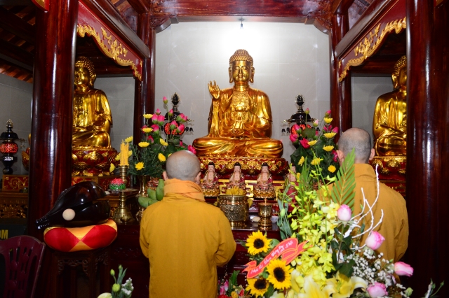 TT. Thích Nhật Từ thuyết giảng tại chùa Chung Linh - Nghệ An