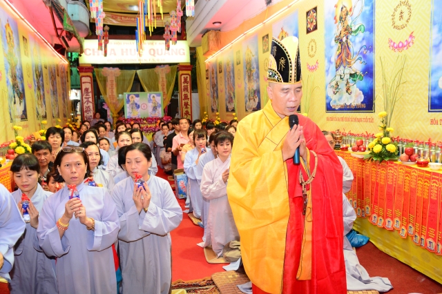 TP. HCM: Chùa Huệ Quang tổ chức lễ hoàn đàn Dược Sư 49 ngày