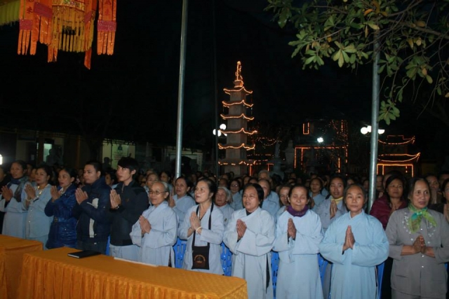 Thanh Hóa: TT. Thích Nhật Từ chia sẻ pháp thoại &quot;Tôn Kính Phật&quot;