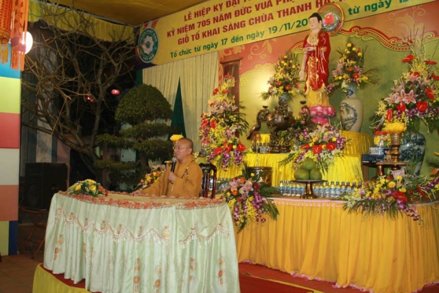 Thanh Hóa: TT. Thích Nhật Từ chia sẻ pháp thoại &quot;Tôn Kính Phật&quot;