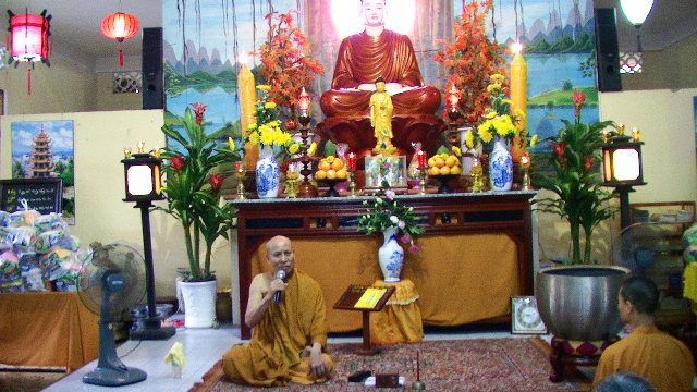 Nha Trang: Khóa Tu Một Ngày An Lạc cho người khiếm thị tại Tịnh xá Ngọc Pháp