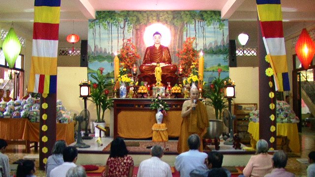 Nha Trang: Khóa Tu Một Ngày An Lạc cho người khiếm thị tại Tịnh xá Ngọc Pháp