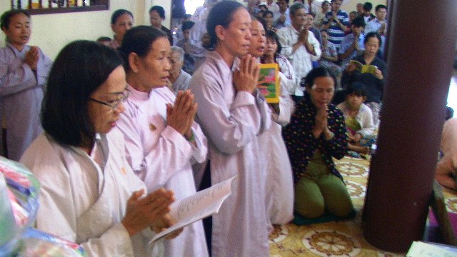 Nha Trang: Khóa Tu Một Ngày An Lạc cho người khiếm thị tại Tịnh xá Ngọc Pháp