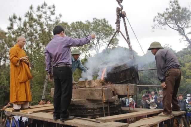 Đại lễ bạt độ cầu siêu,đúc đại hồng chung tại Tu viện Khánh Lâm