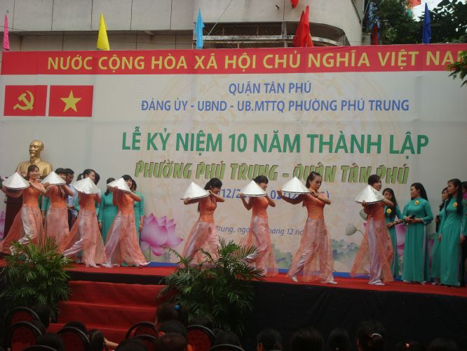 TP.HCM: Phiên chợ ẩm thực và văn nghệ mừng kỷ niệm 10 năm thành lập phường Phú Trung, Quận Tân Phú