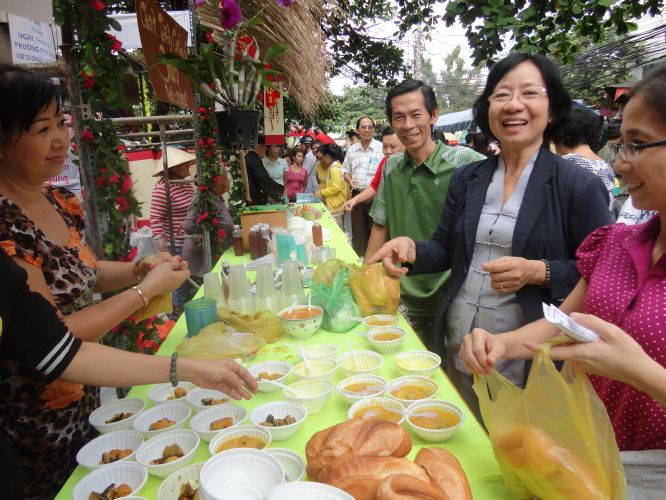TP.HCM: Phiên chợ ẩm thực và văn nghệ mừng kỷ niệm 10 năm thành lập phường Phú Trung, Quận Tân Phú