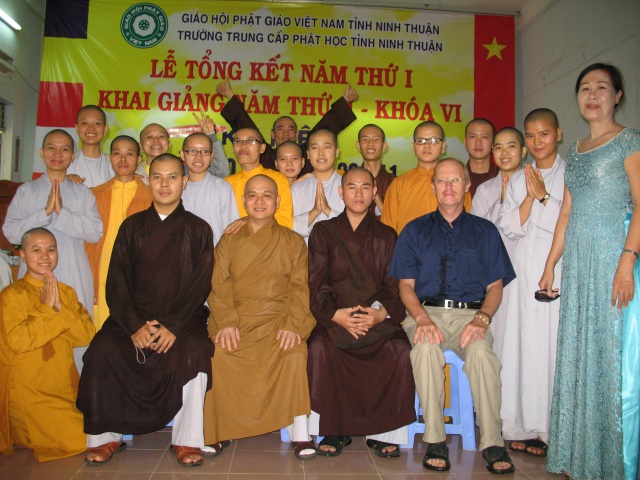 Lễ tổng kết năm 1 và khai giảng năm 2 trường TCPH Ninh Thuận