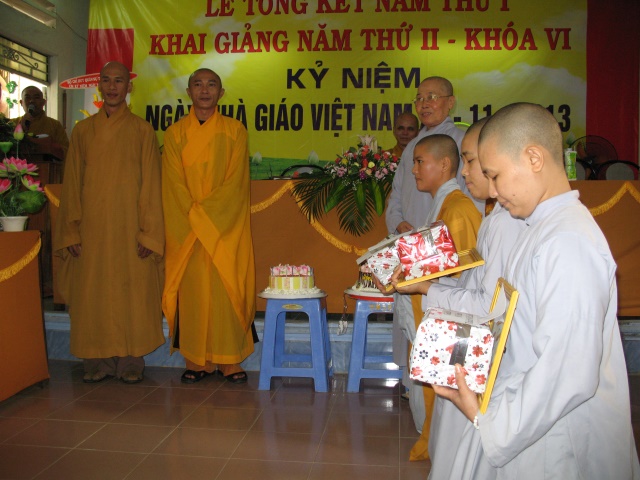 Lễ tổng kết năm 1 và khai giảng năm 2 trường TCPH Ninh Thuận