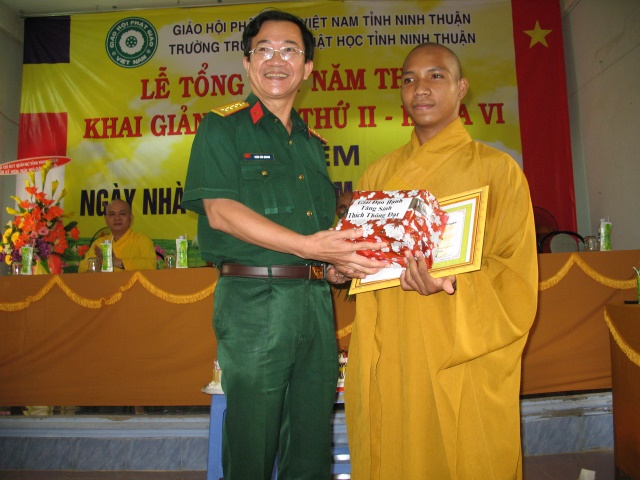 Lễ tổng kết năm 1 và khai giảng năm 2 trường TCPH Ninh Thuận