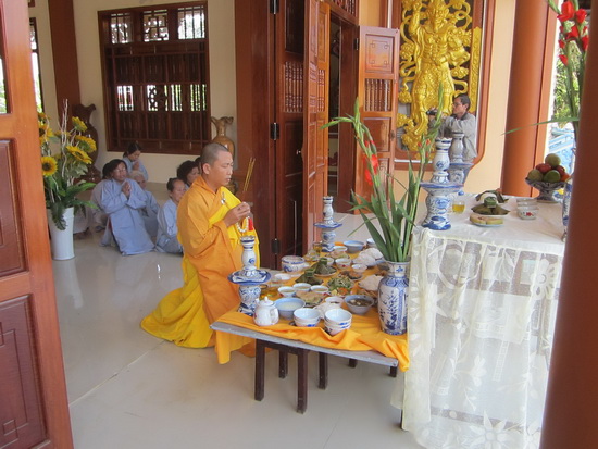 Chùa Phước Long với những suất quà tình nghĩa