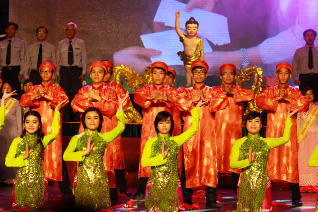 TP.HCM: Chương trình biểu diễn nghệ thuật Vesak thiêng liêng